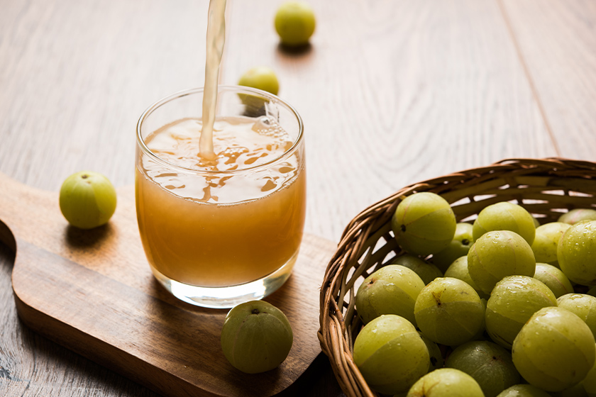 Amla Benefits for Hair: Ingredient for Summer | Forest Essentials Amla Benefits for Hair: Ingredient for Summer | Forest Essentials